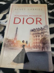 Read more about the article DIOR